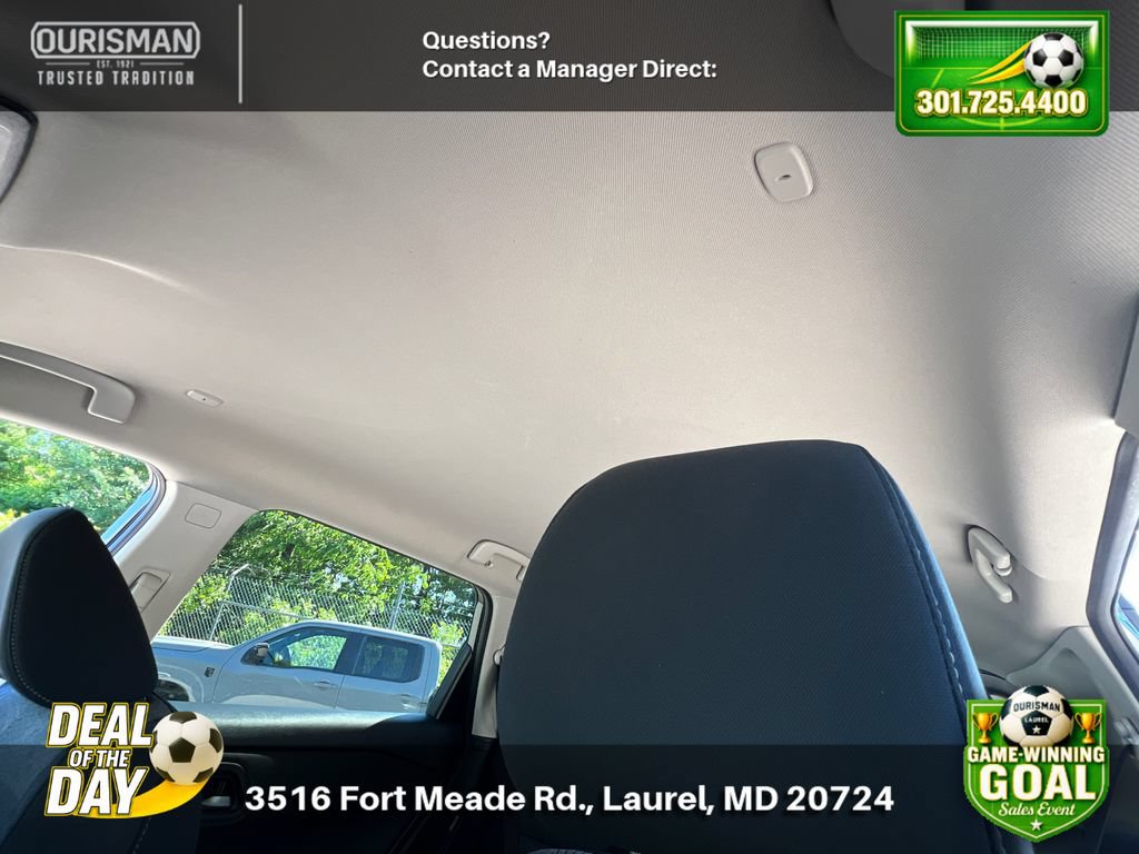 Used 2024 Nissan Rogue SV FWD image 17