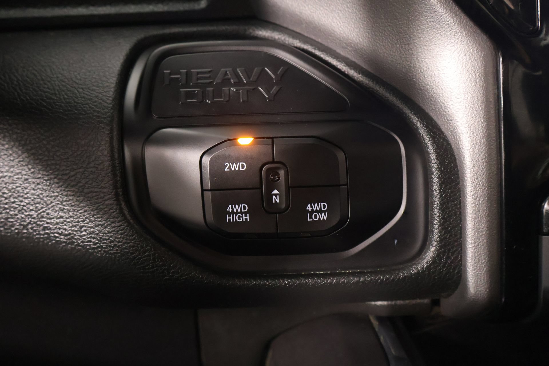 Used 2026 RAM 3500 Laramie w/ Sport Appearance Package AWD/4WD image 9