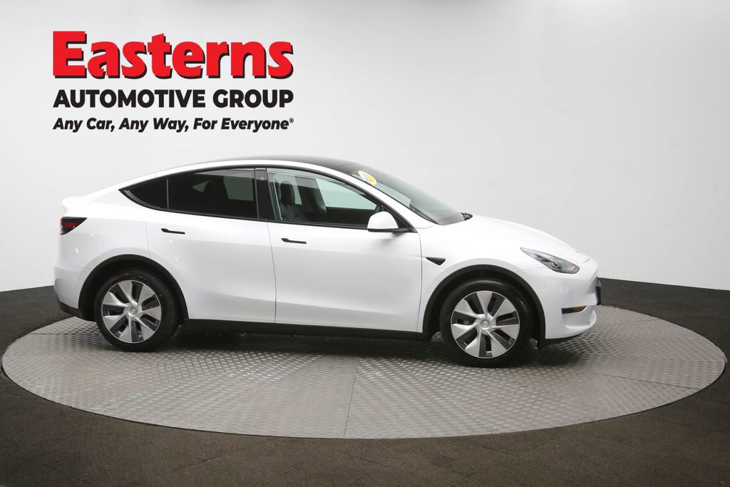 Used 2021 Tesla Model Y Long Range image 44