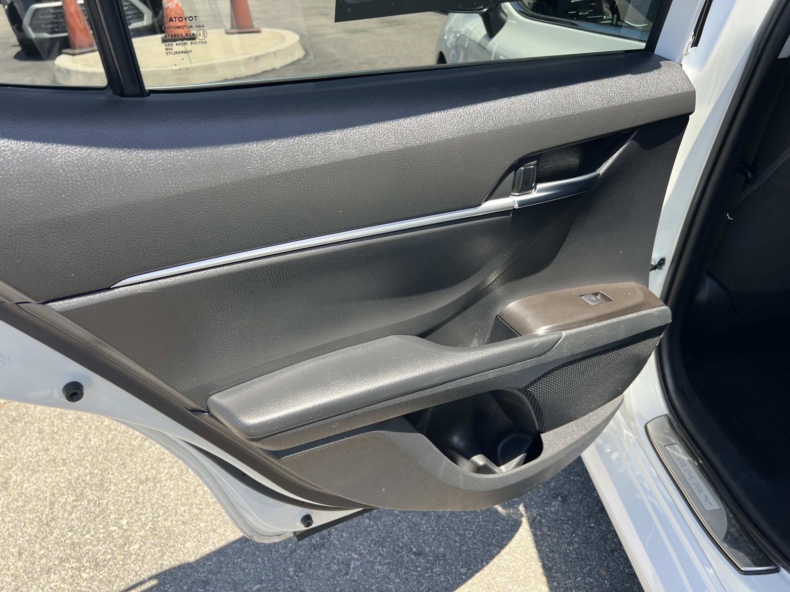 Used 2022 Toyota Camry LE FWD image 20