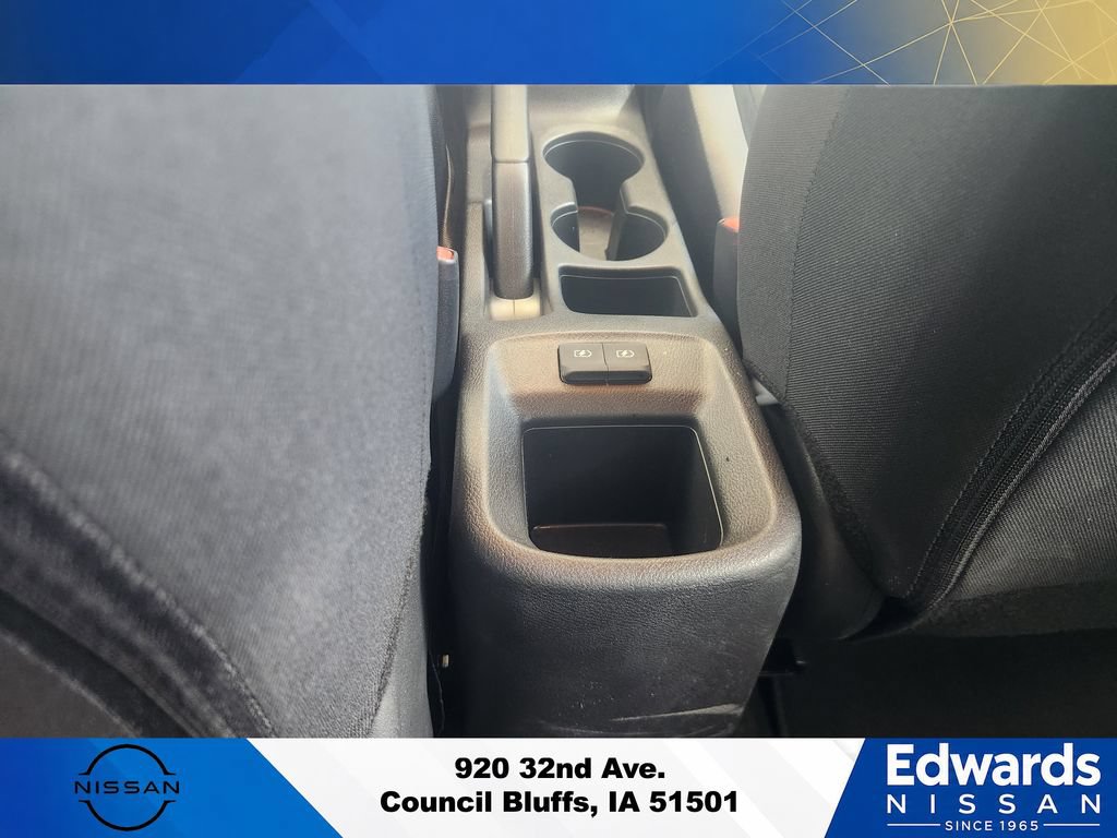 New 2025 Nissan Versa S w/ Trunk Package FWD image 16