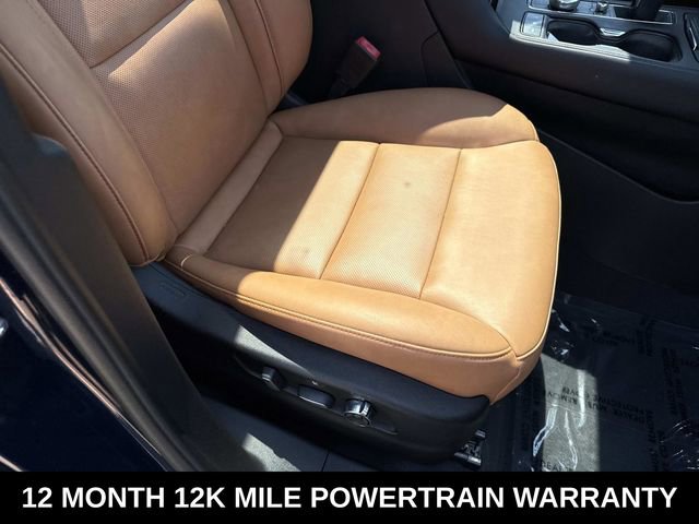 Used 2021 Cadillac XT4 Premium Luxury AWD/4WD image 7