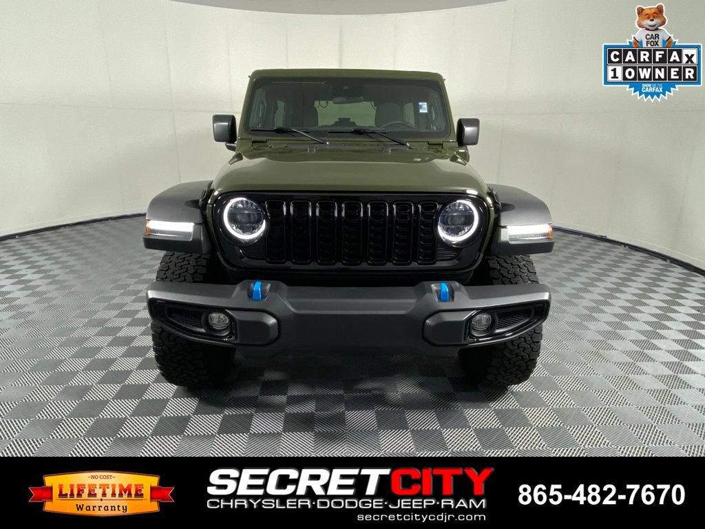Used 2024 Jeep Wrangler Unlimited AWD/4WD video 2