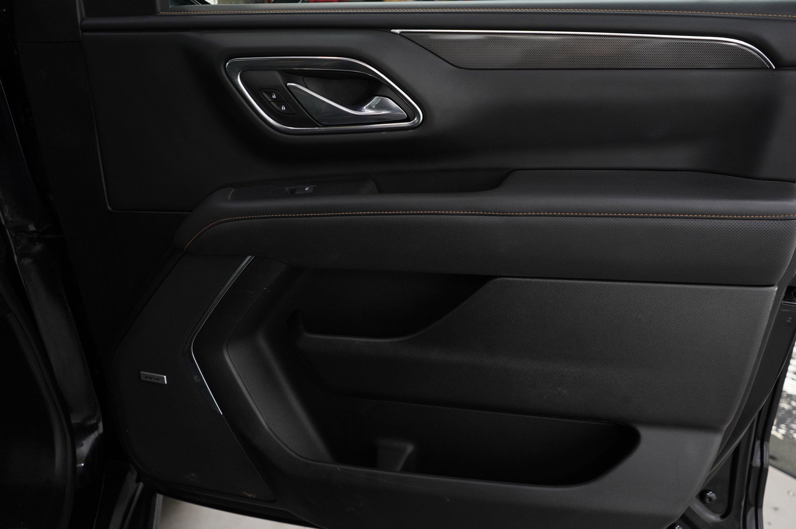 Used 2023 GMC Yukon XL AT4 w/ AT4 Premium Package image 10