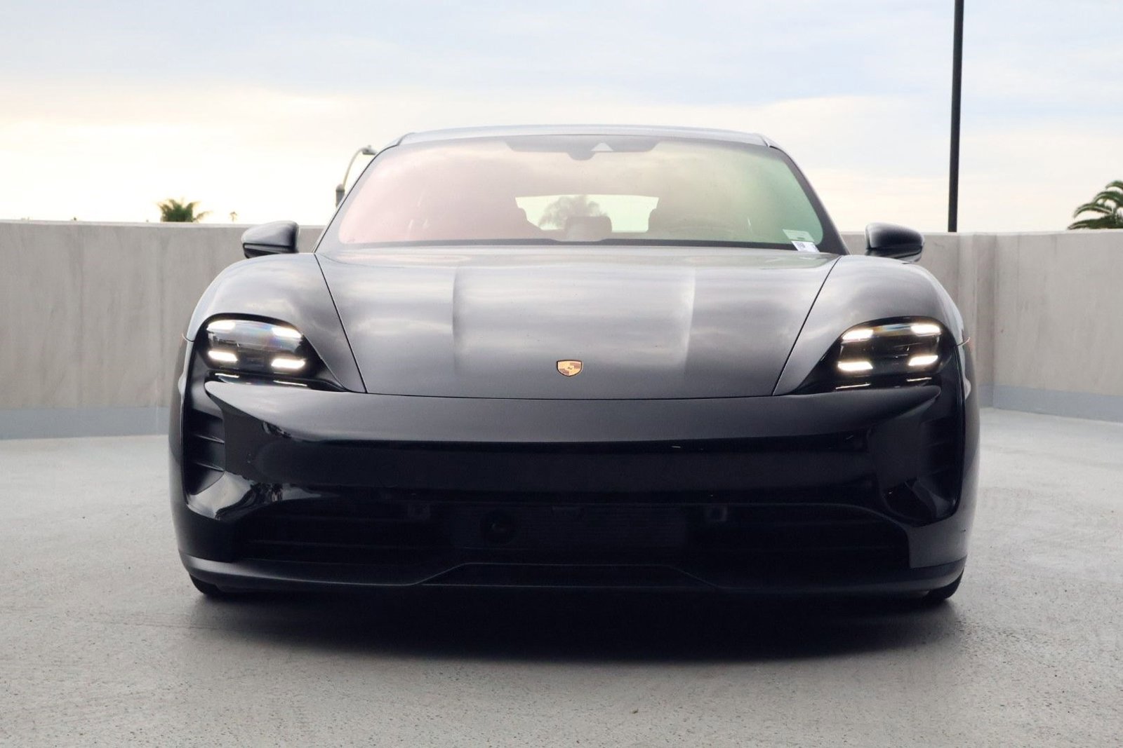 Certified 2024 Porsche Taycan GTS image 6