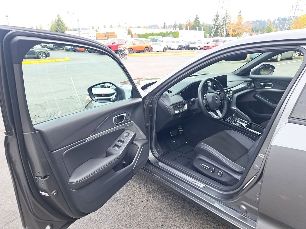 Used 2025 Acura Integra A-Spec image 11