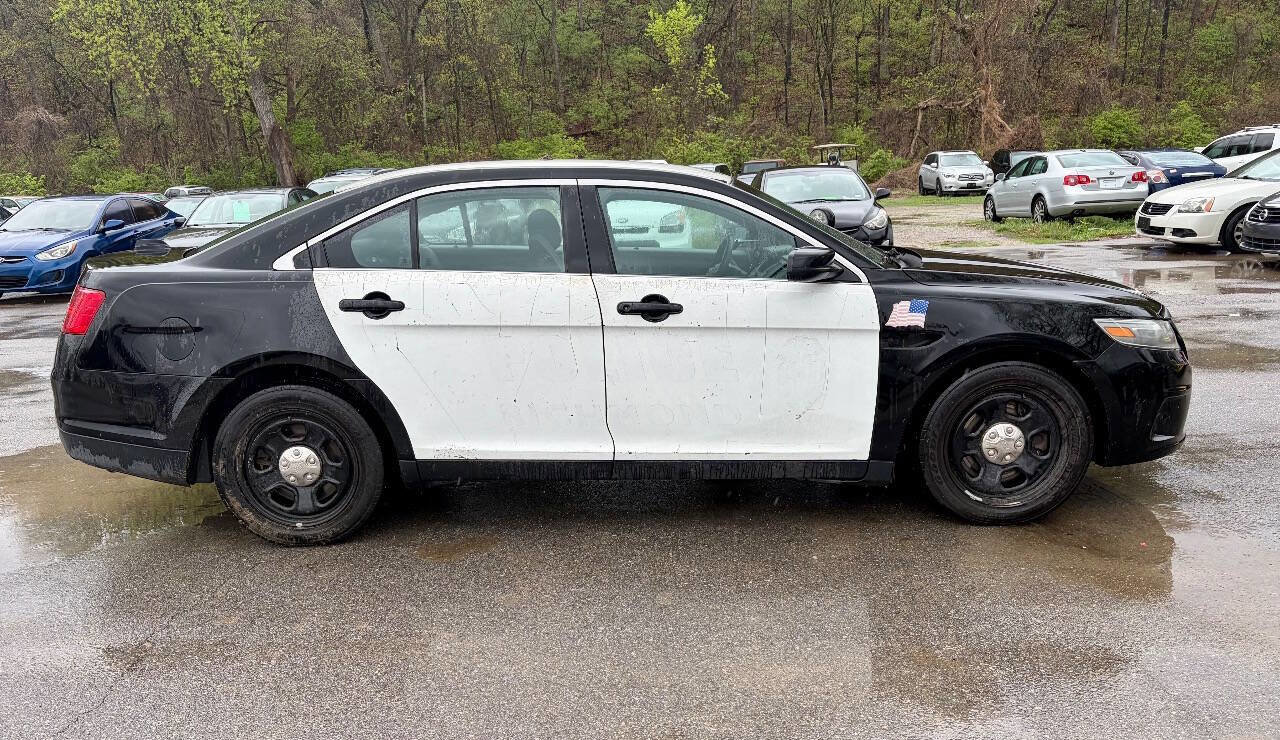 Used 2014 Ford Taurus Police Interceptor AWD w/ 2-tone Vinyl Package #1 image 6