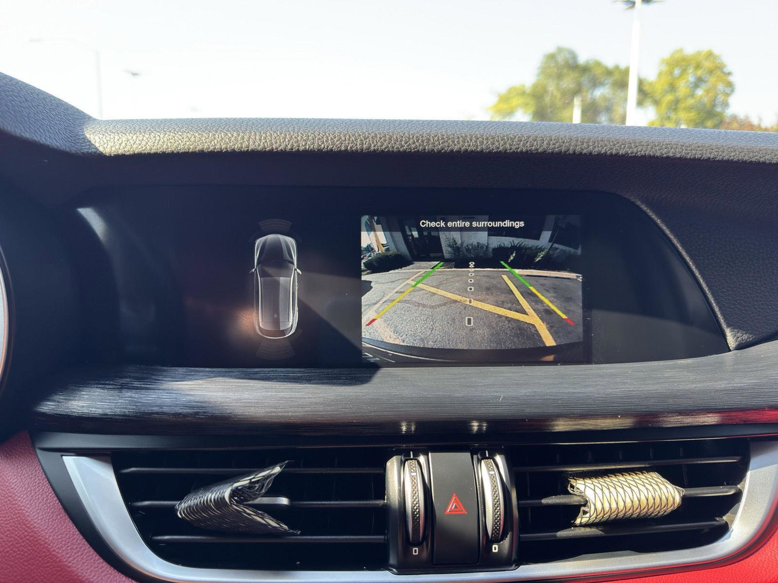 Used 2020 Alfa Romeo Stelvio Sport w/ Cold Weather Package image 28