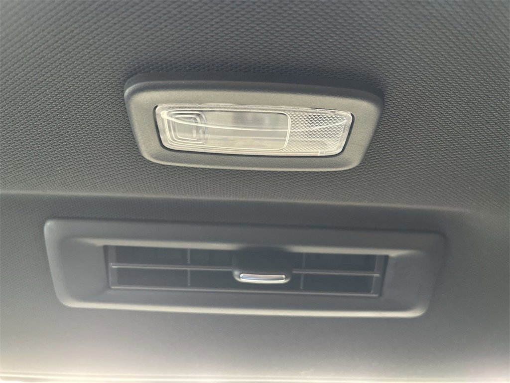 New 2026 GMC Yukon Elevation w/ Elevation Premium Package image 22