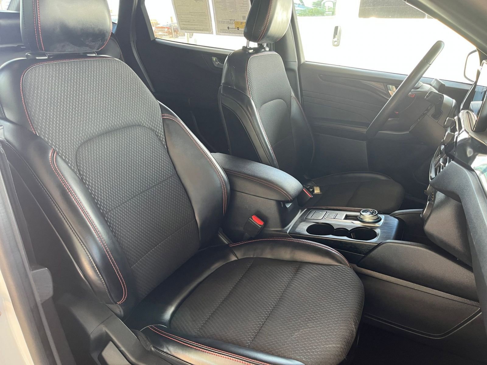 Used 2023 Ford Escape ST-Line image 36