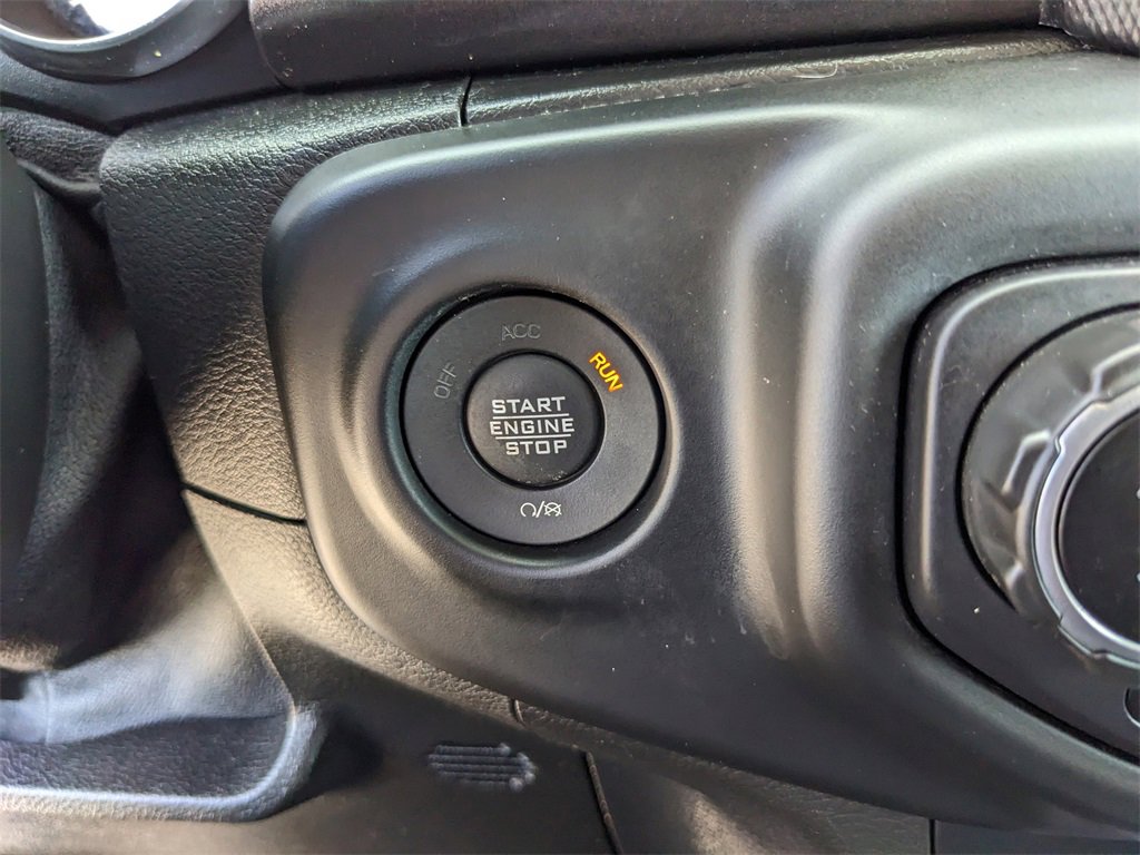 Used 2021 Jeep Wrangler Unlimited Sport image 27