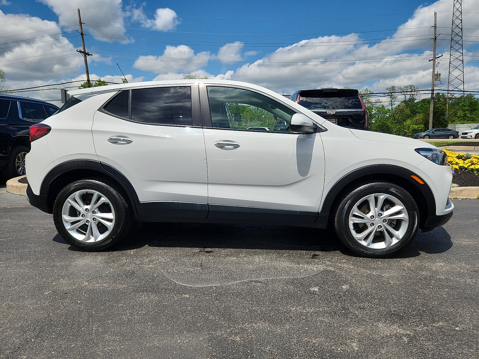 Used 2023 Buick Encore GX Preferred FWD image 7