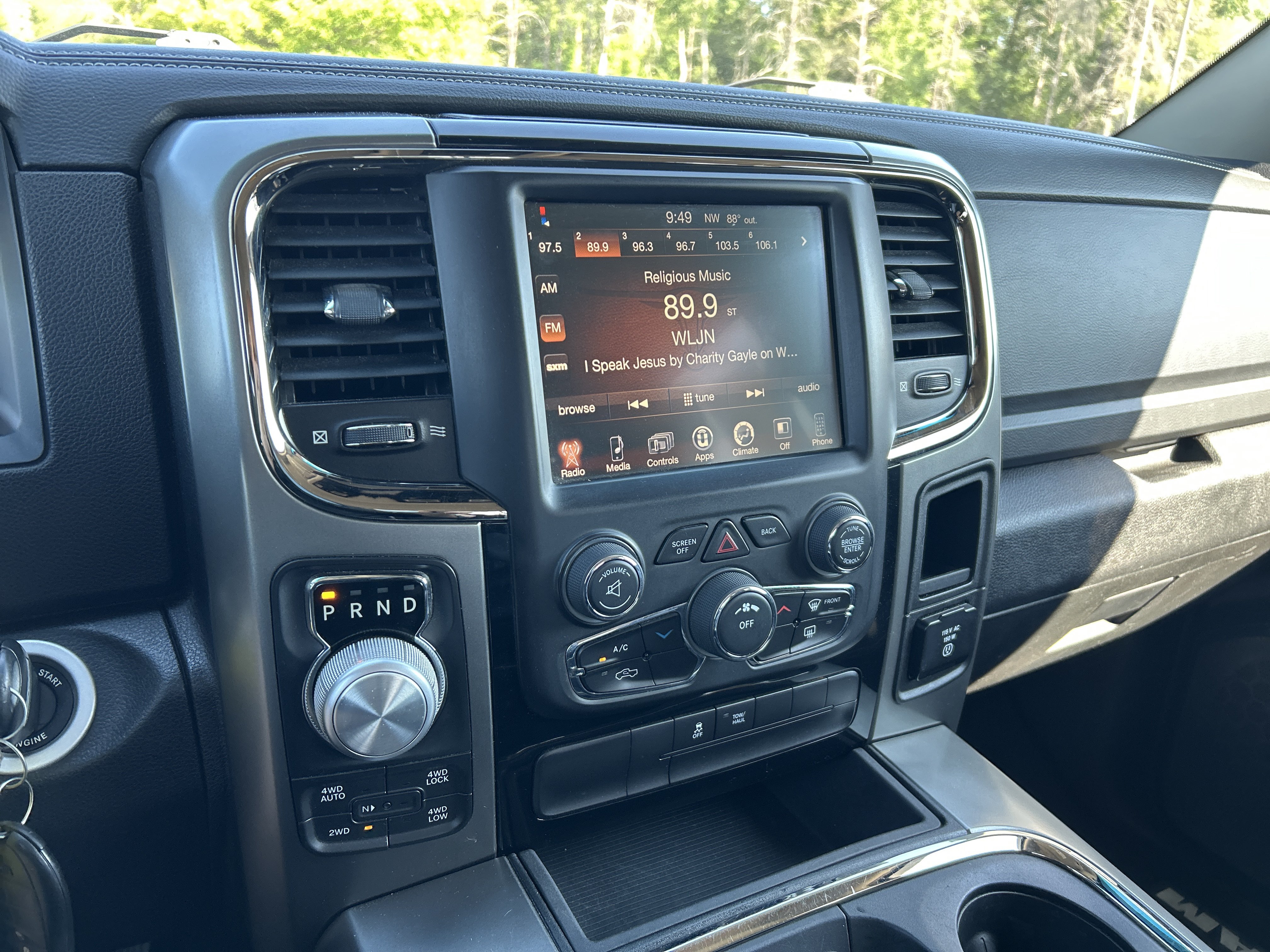 Used 2017 RAM 1500 Sport AWD/4WD image 16