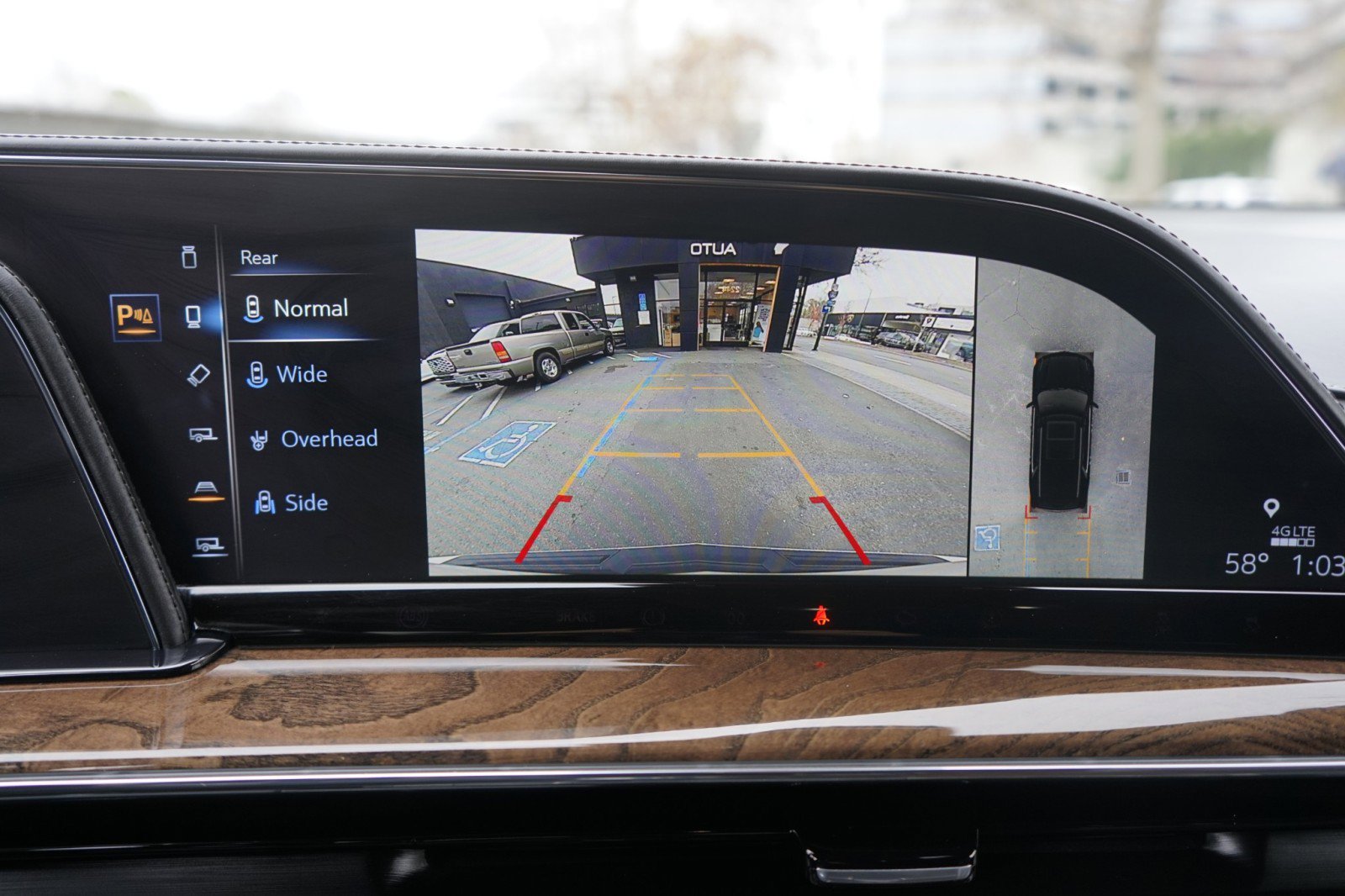 Used 2021 Cadillac Escalade Premium Luxury Platinum image 26