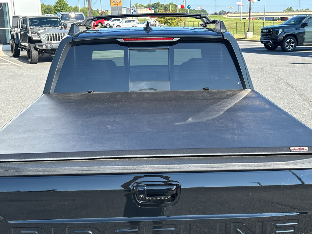 Used 2025 Honda Ridgeline Black Edition image 9