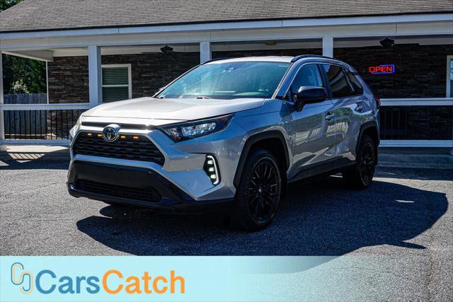 Used 2019 Toyota RAV4 LE w/ All Weather Liner Package AWD/4WD image 12