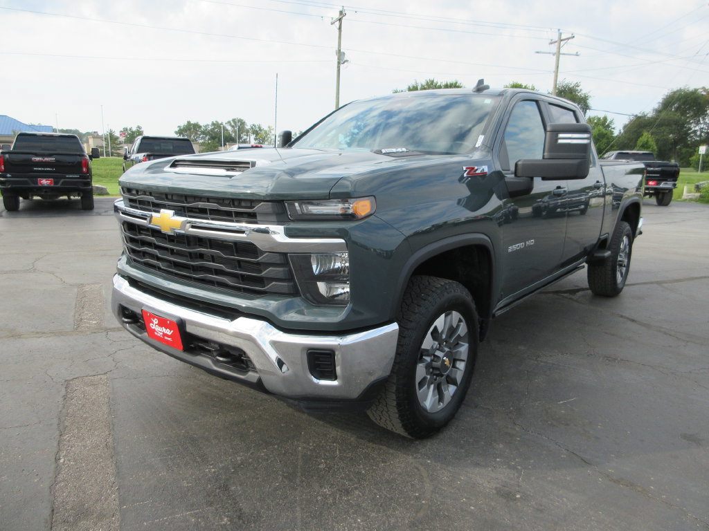 Certified 2025 Chevrolet Silverado 2500 LT AWD/4WD image 13