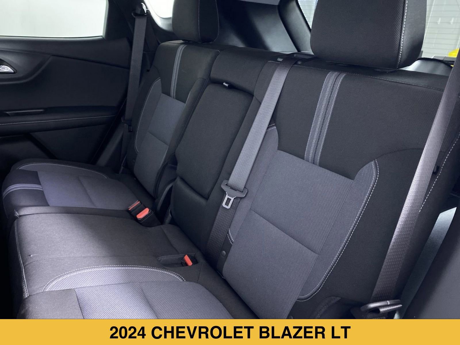 Certified 2024 Chevrolet Blazer LT w/ Convenience Package FWD image 12