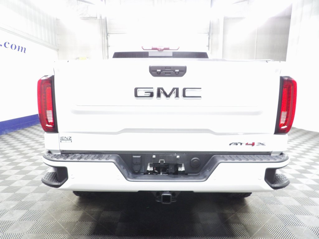 Used 2022 GMC Sierra 1500 AT4X image 36