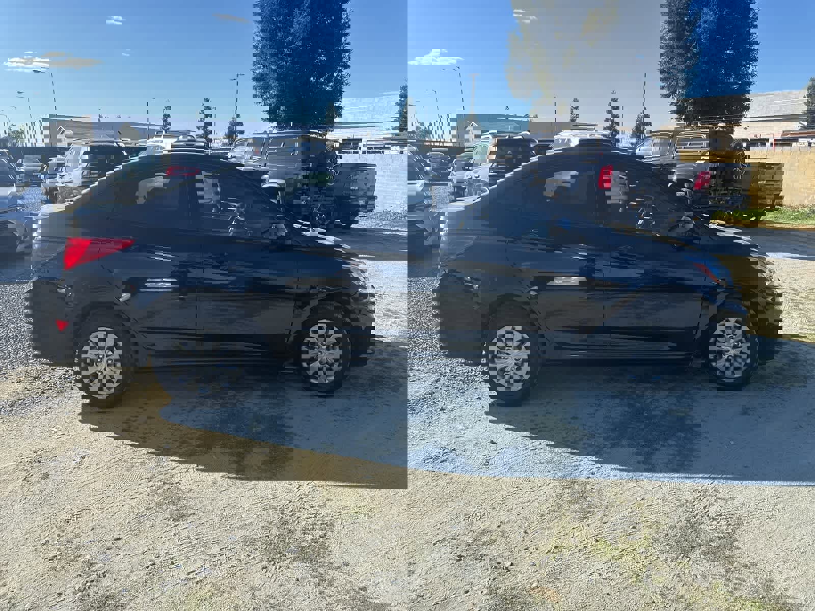 Used 2017 Hyundai Accent SE image 4