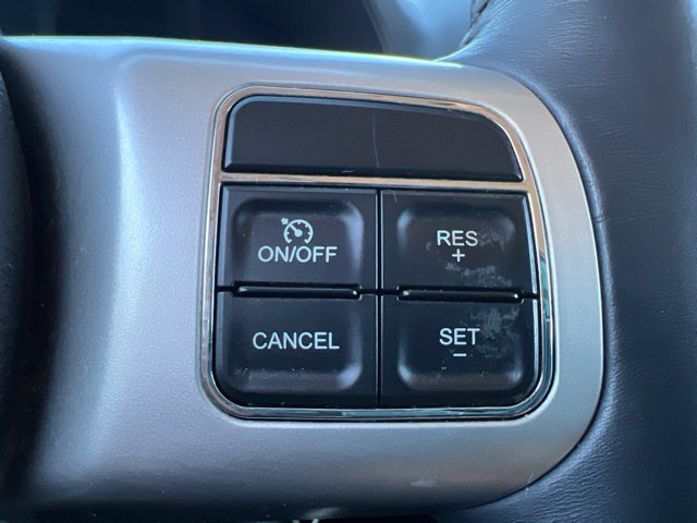 Used 2015 Jeep Compass High Altitude AWD/4WD image 23