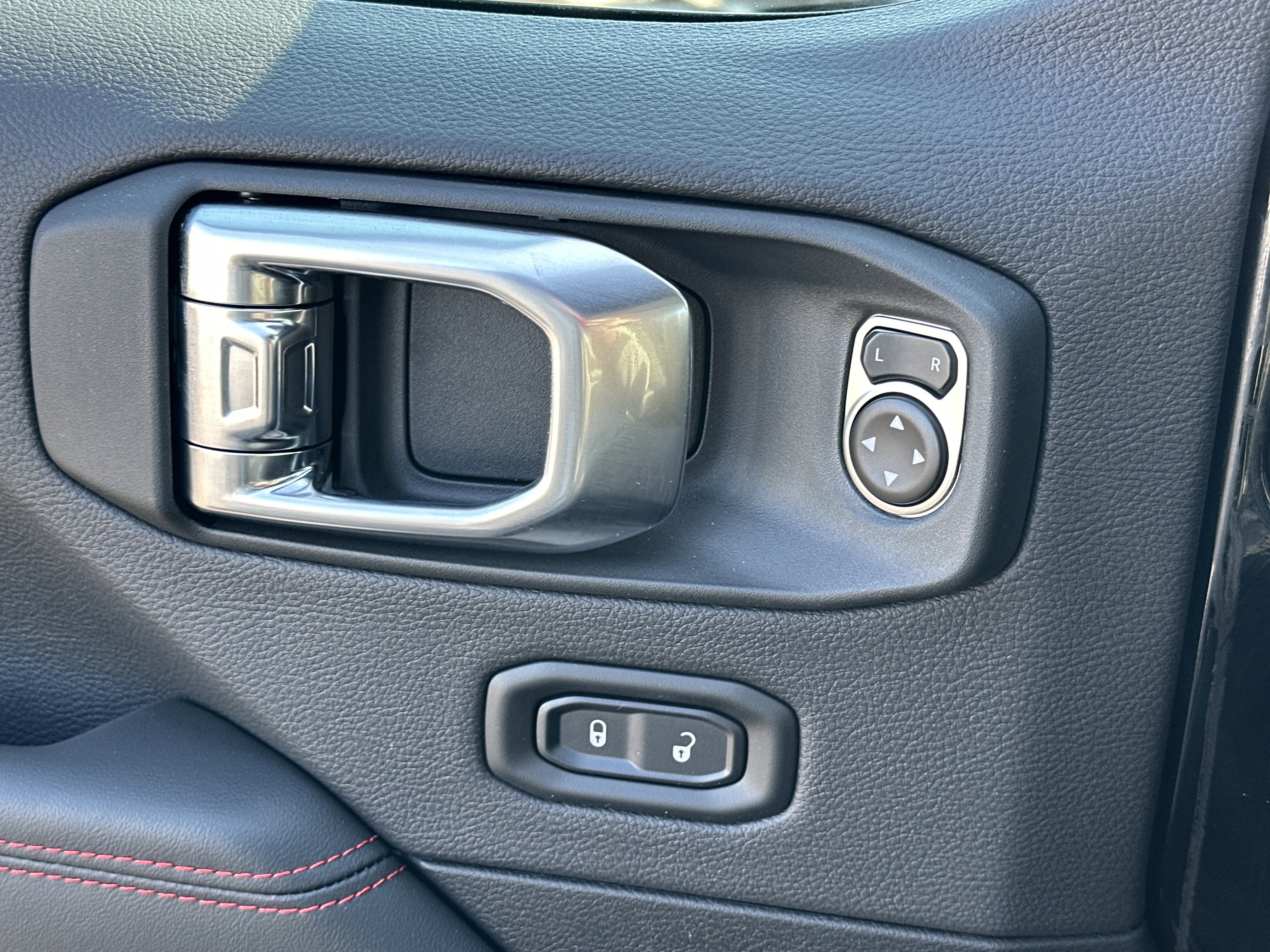 New 2026 Jeep Gladiator Rubicon image 14