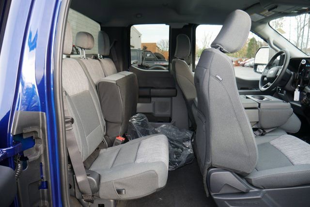 New 2026 Ford F250 XLT w/ FX4 Off-Road Package image 23