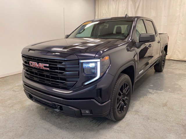 Used 2024 GMC Sierra 1500 Elevation AWD/4WD image 3