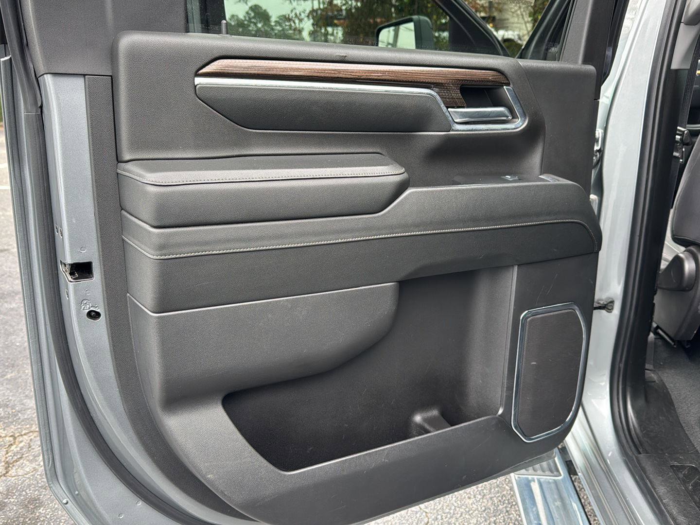 Used 2024 Chevrolet Silverado 2500 LT image 15