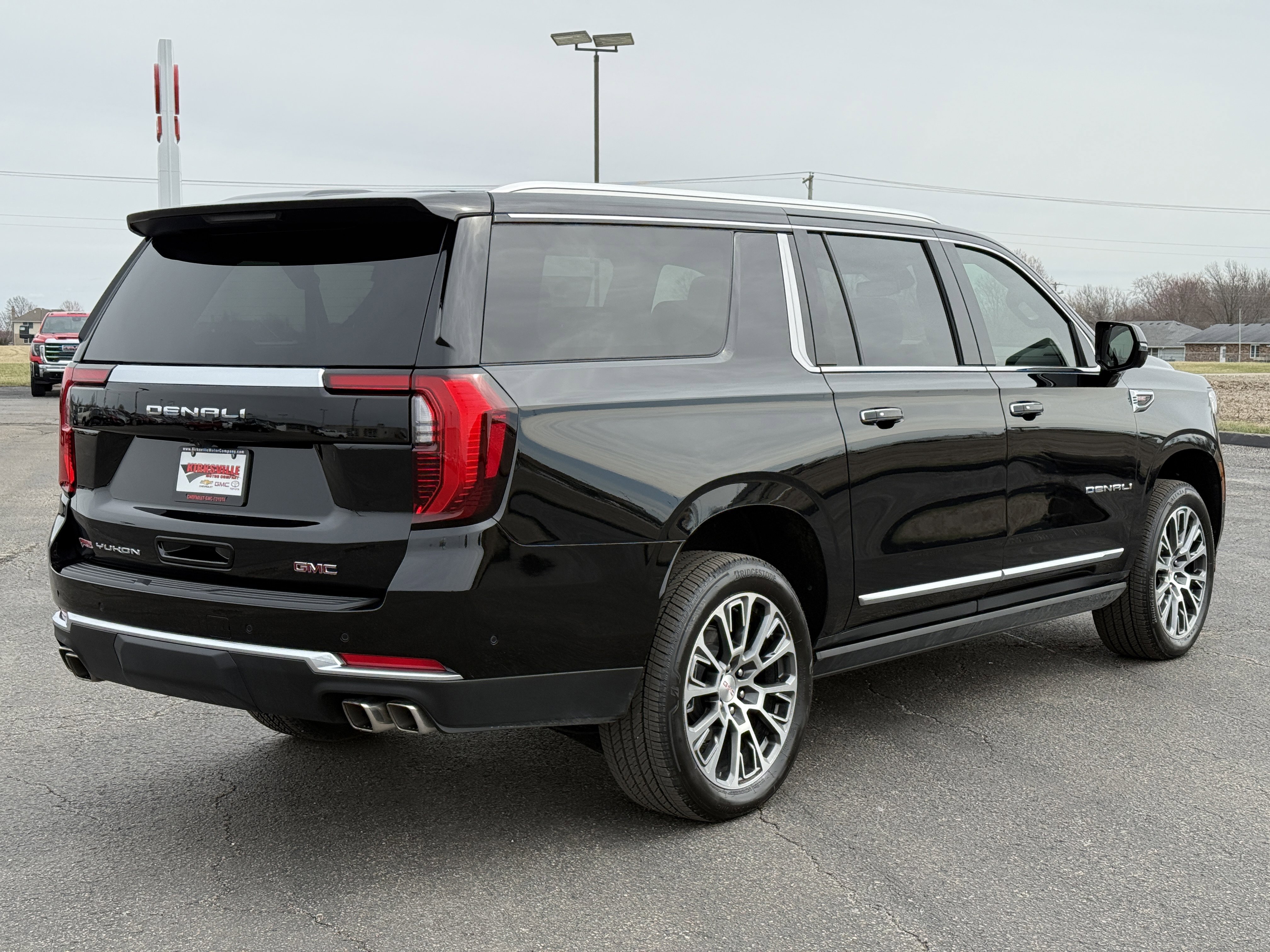 New 2026 GMC Yukon XL Denali w/ Sun & Power Step Package image 3