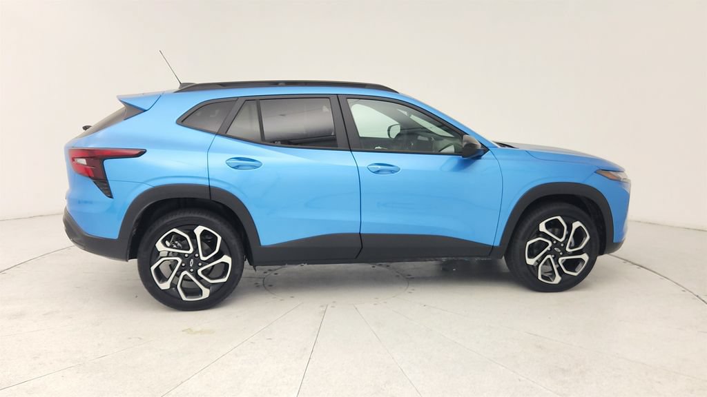 New 2026 Chevrolet Trax RS w/ Driver Confidence Package FWD image 8