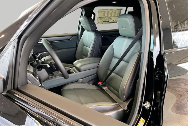 New 2026 GMC Acadia AT4 w/ Super Cruise Package AWD/4WD image 10