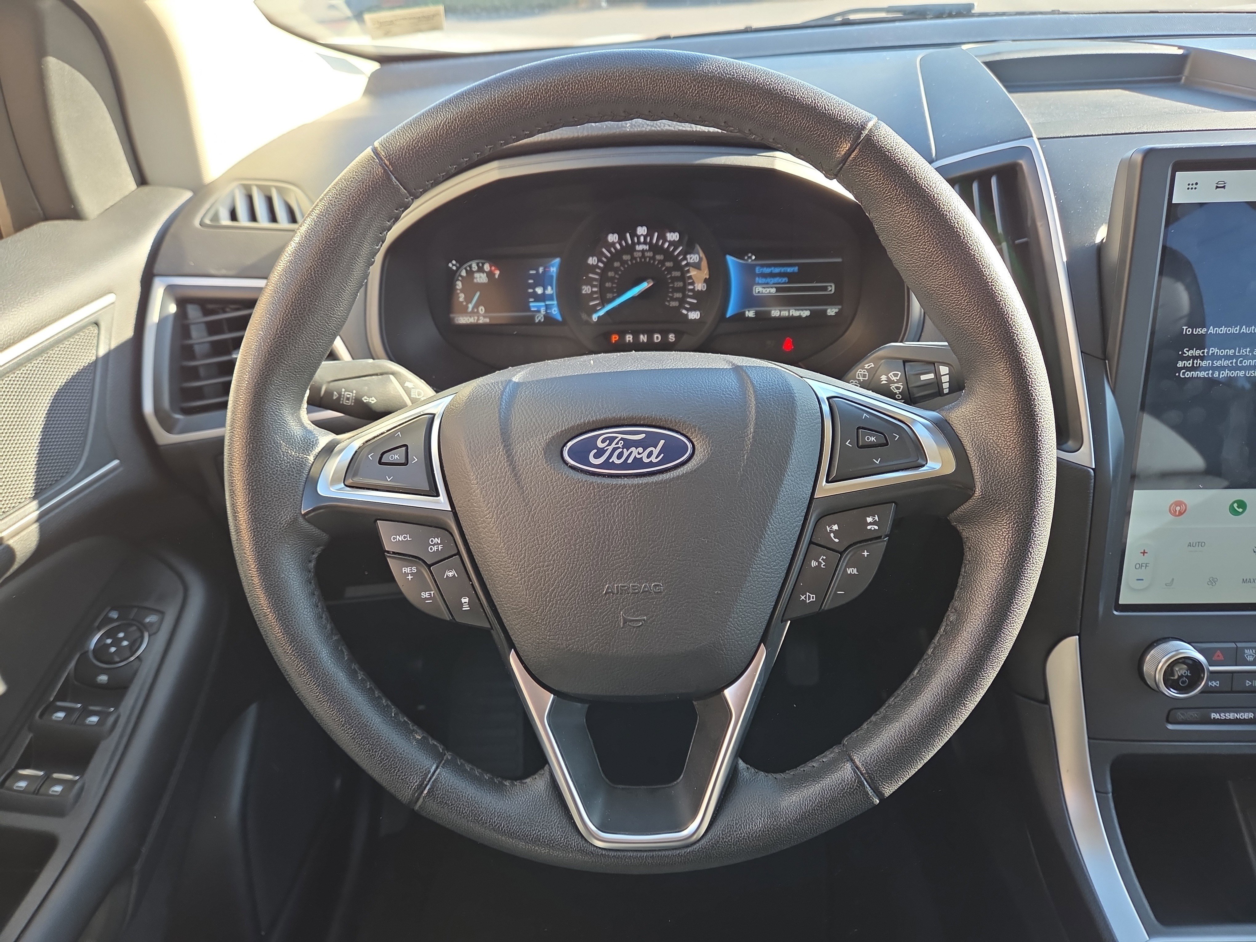 Used 2024 Ford Edge SEL image 18