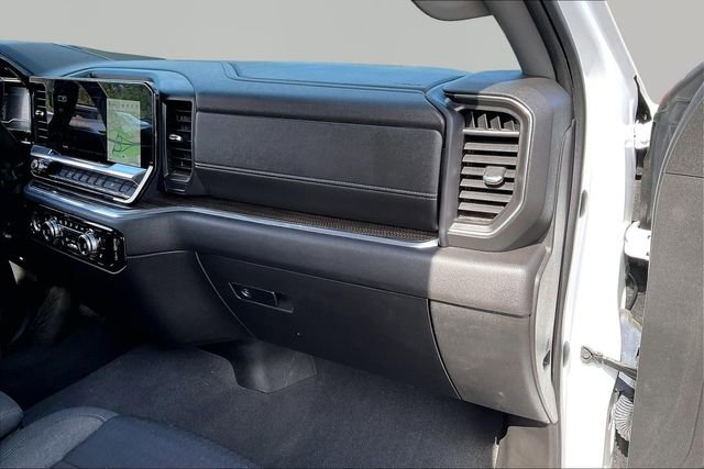 Used 2023 GMC Sierra 1500 Elevation image 18