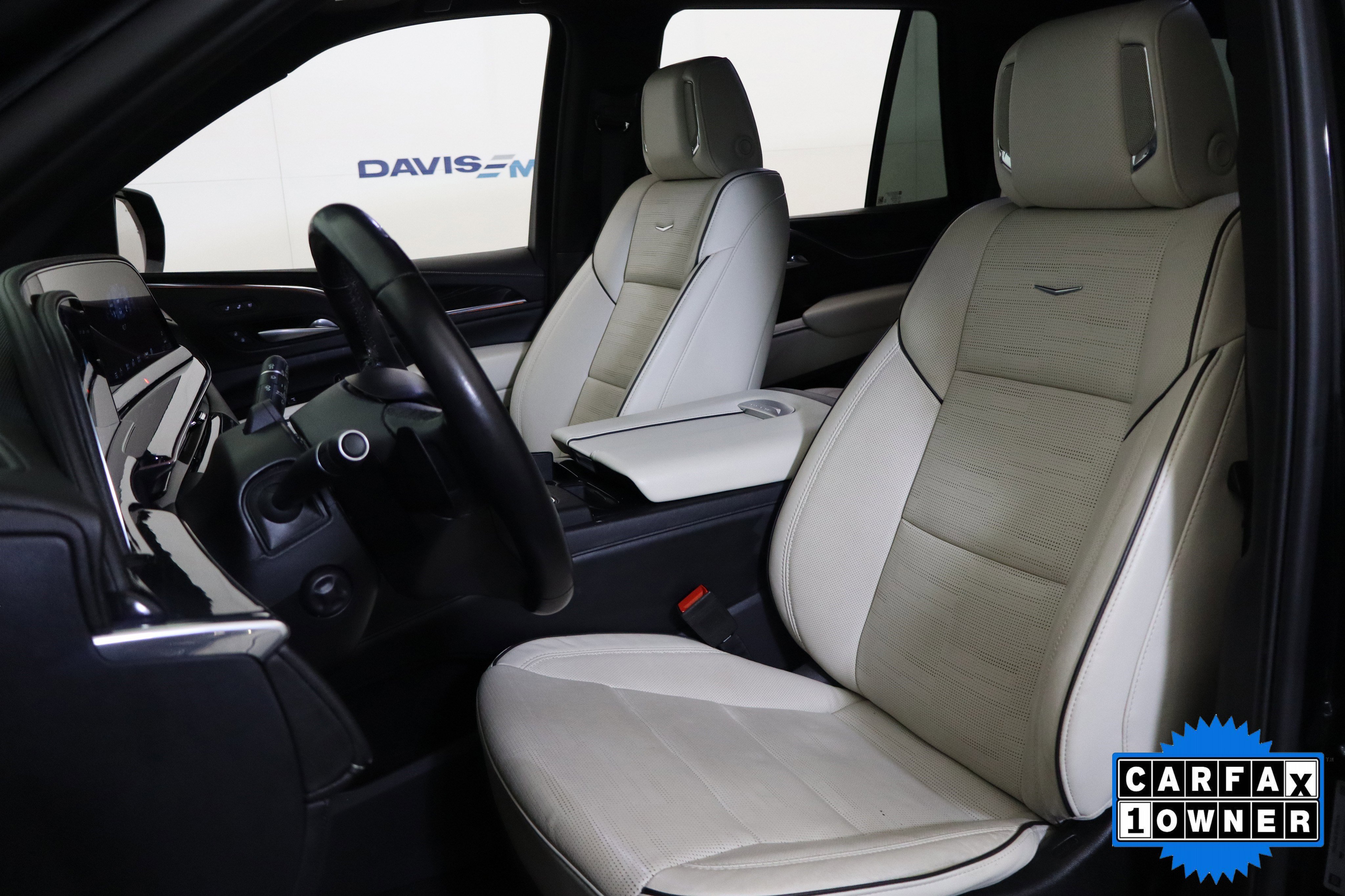 Used 2024 Cadillac Escalade Sport image 23