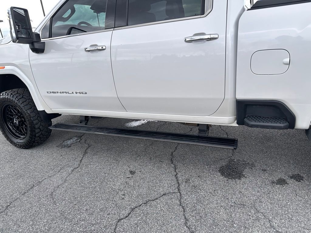 Used 2024 GMC Sierra 2500 Denali Ultimate w/ Max Trailering Package AWD/4WD image 40