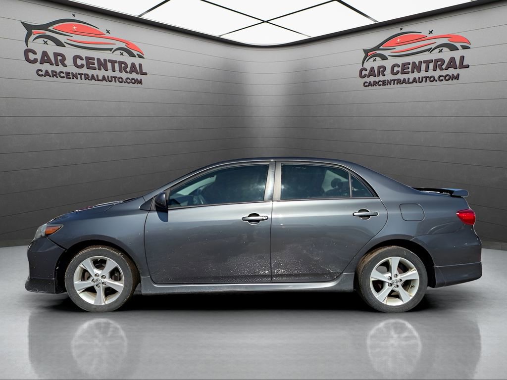 Used 2013 Toyota Corolla S image 2