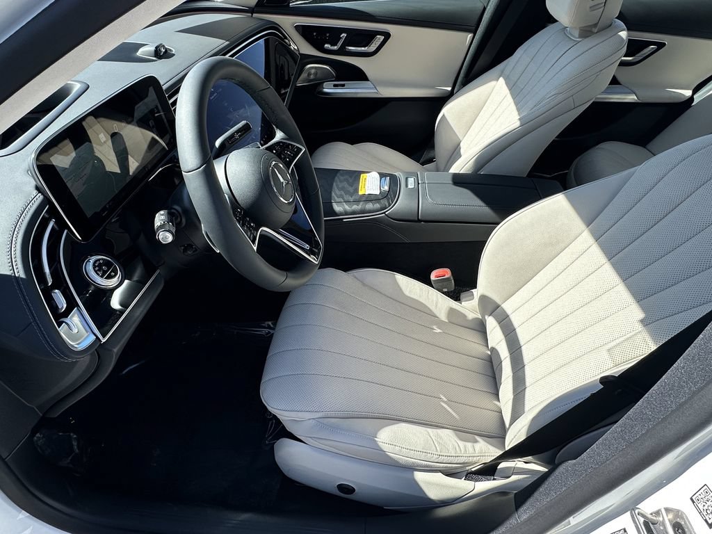 New 2026 Mercedes-Benz E 450 4MATIC Sedan image 10