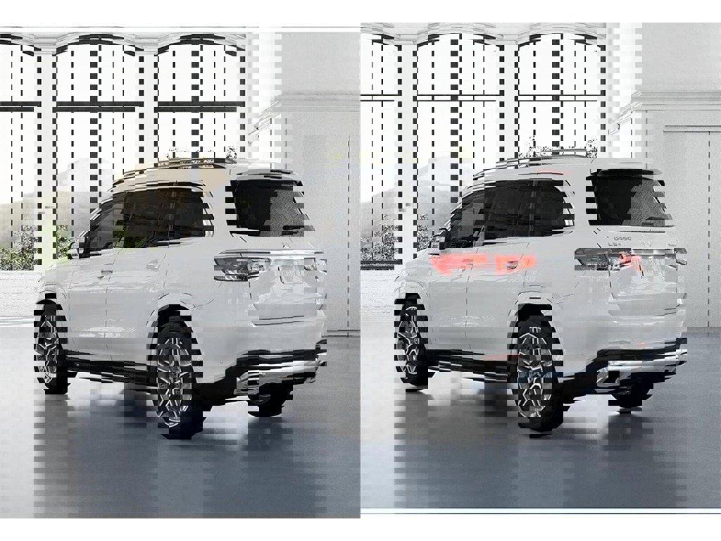 New 2026 Mercedes-Benz GLS 450 4MATIC image 29