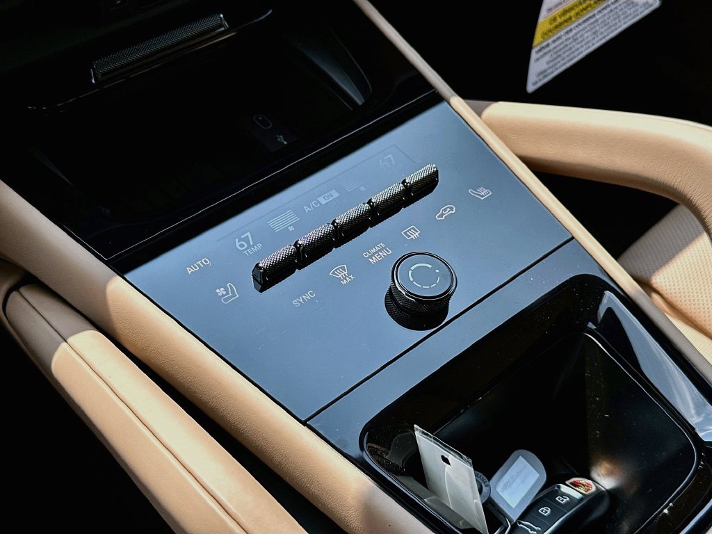 New 2026 Porsche Cayenne S AWD/4WD image 18