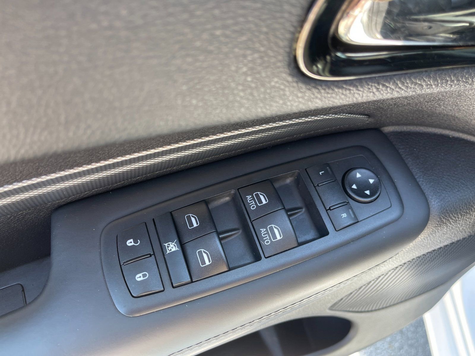 Used 2020 Dodge Durango R/T image 13