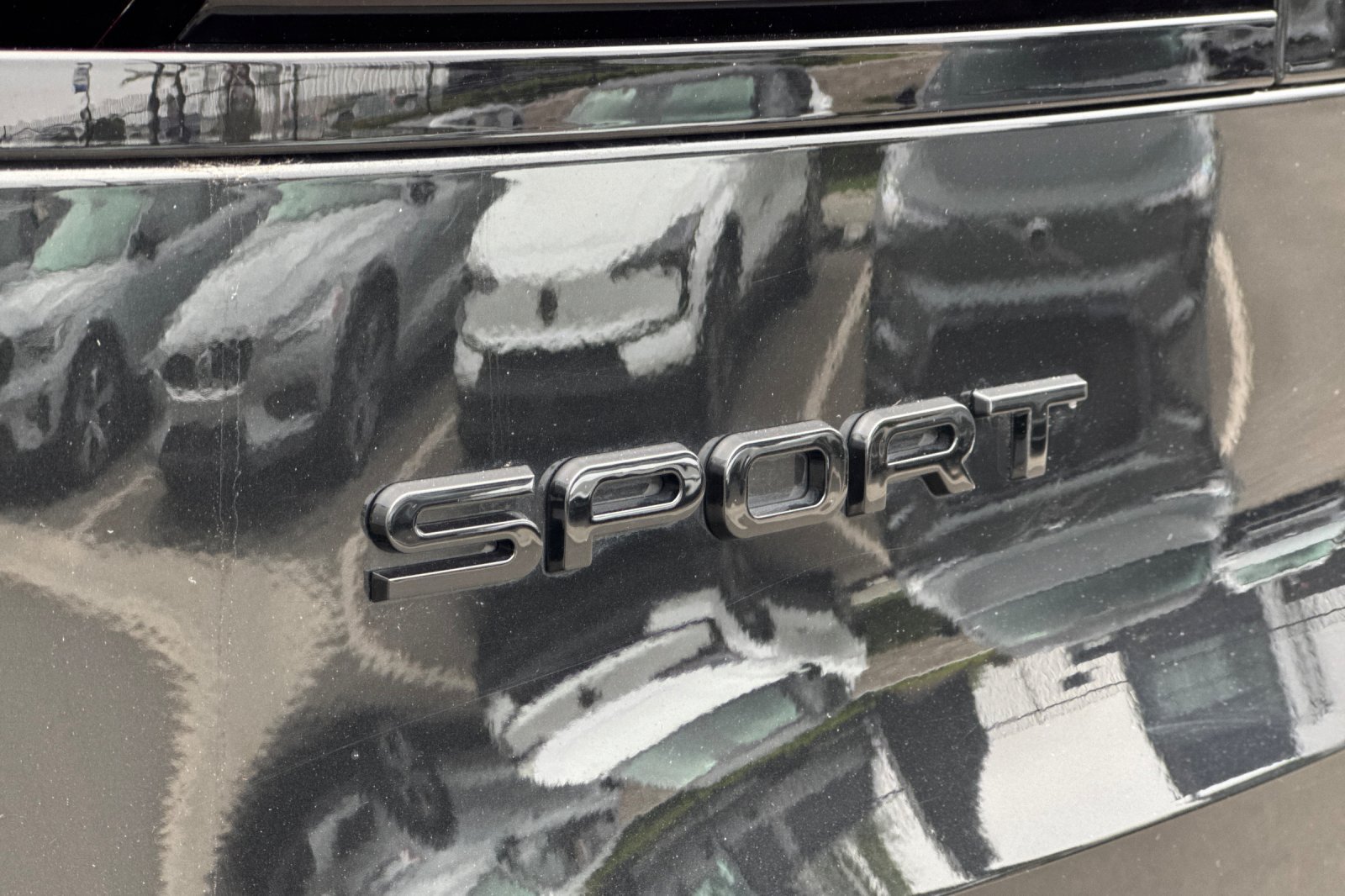 Certified 2024 Land Rover Range Rover Sport SE AWD/4WD image 34