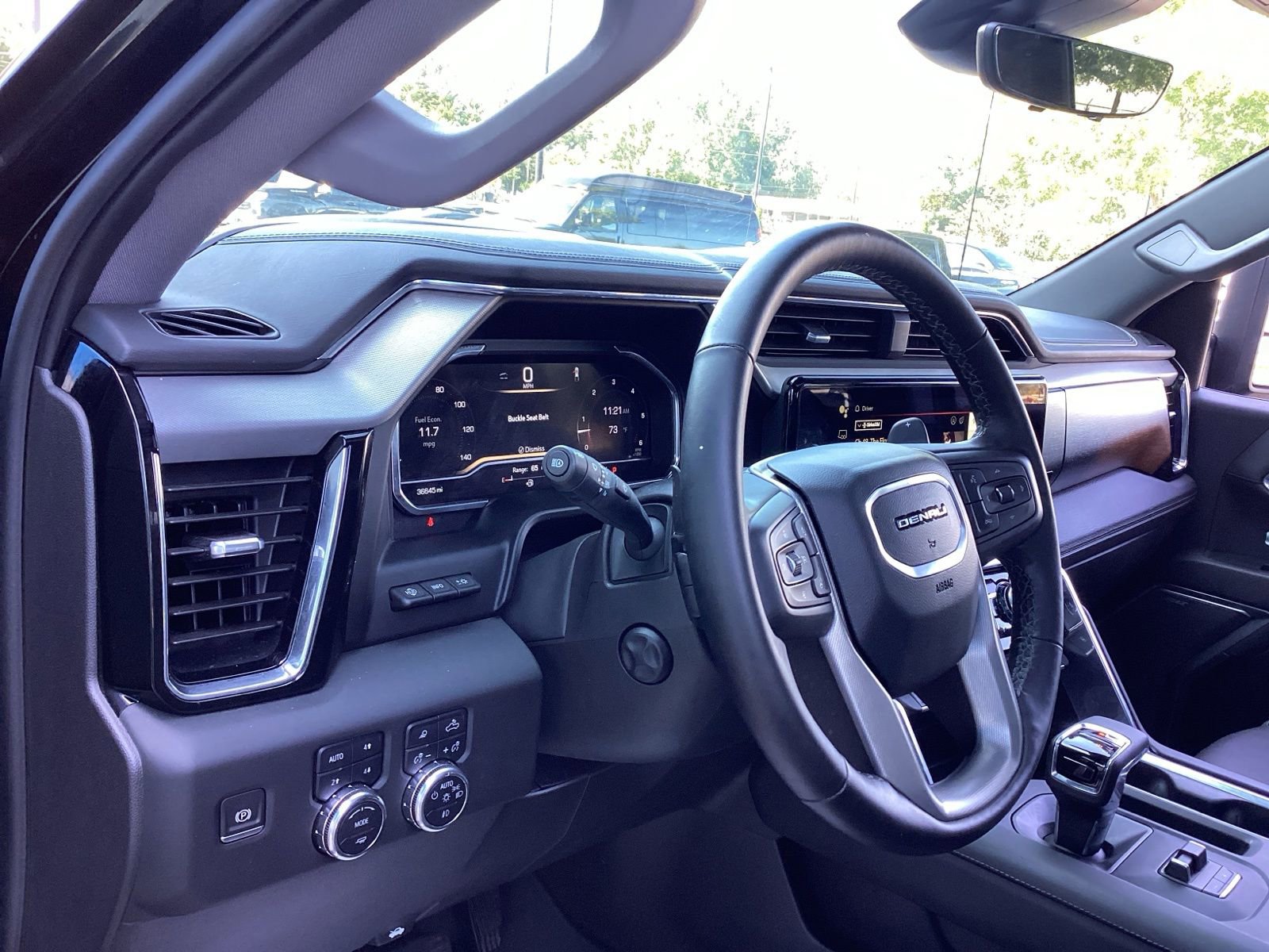 Used 2024 GMC Sierra 1500 Denali w/ Denali Reserve Package image 9