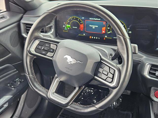 Used 2024 Ford Mustang Premium image 11