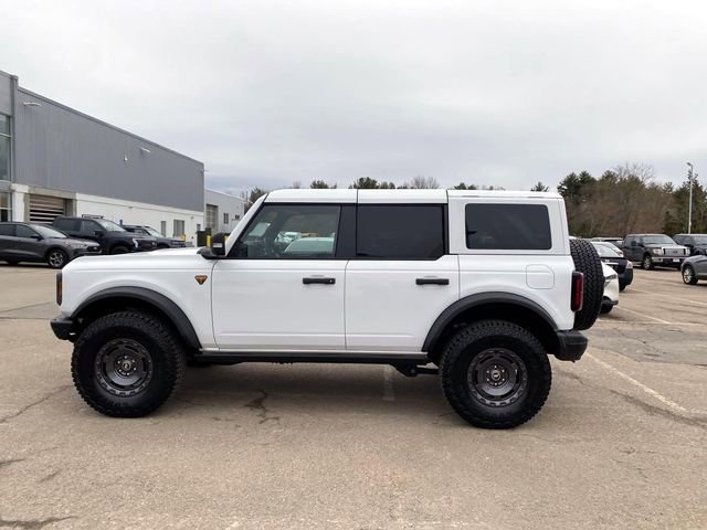 Used 2025 Ford Bronco Badlands image 7