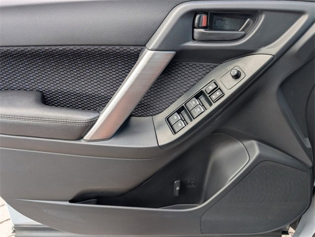 Used 2018 Subaru Forester 2.5i w/ Alloy Wheel Package image 29