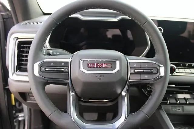 New 2026 GMC Canyon Elevation w/ Convenience Package image 12