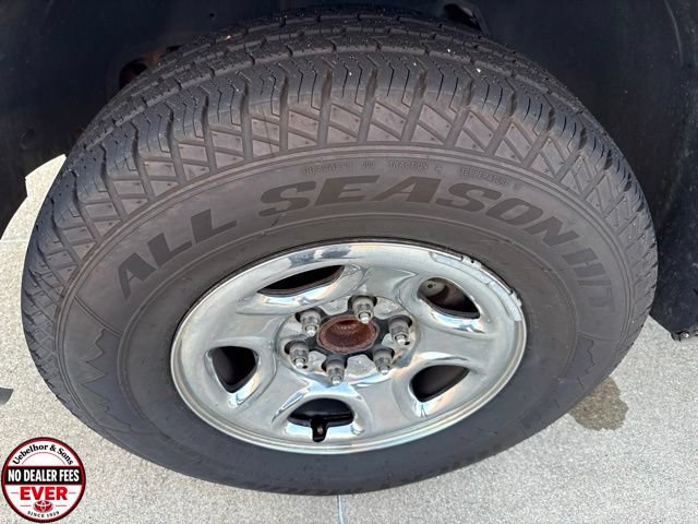 Used 2004 Chevrolet Silverado 1500 LS RWD image 2