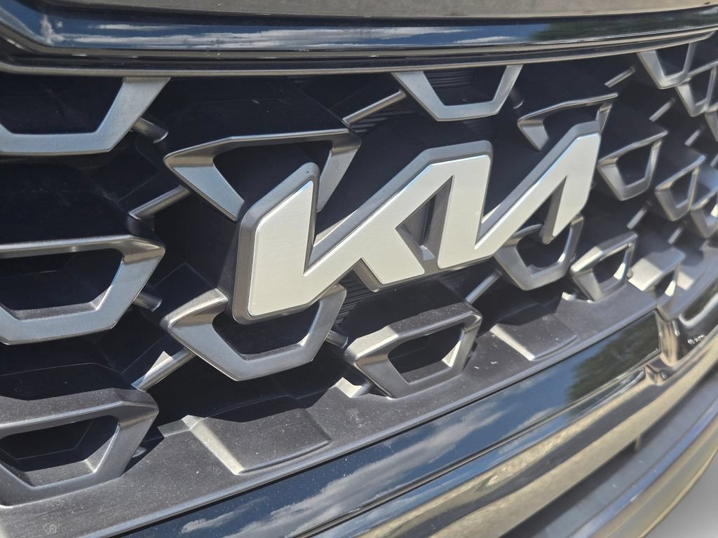 Certified 2023 Kia Sorento X-Line EX AWD/4WD image 5