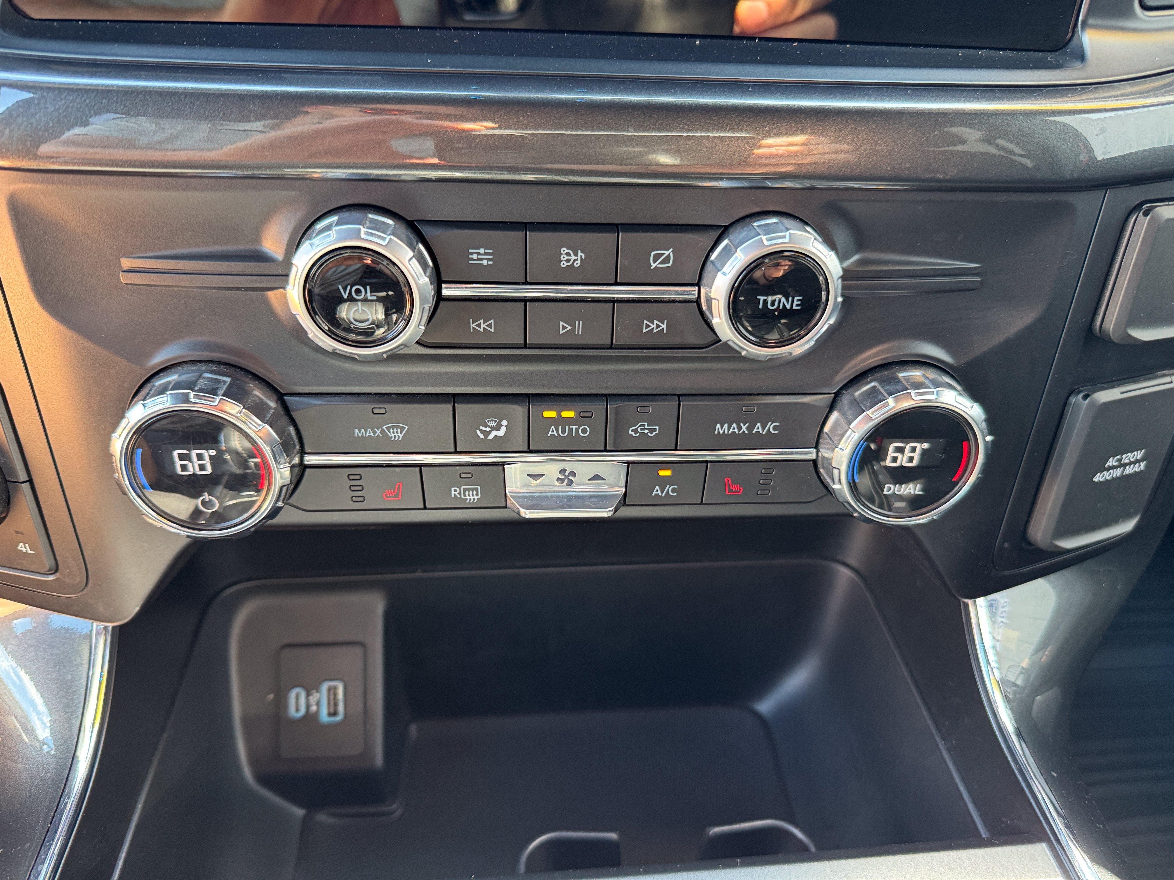 Used 2021 Ford F150 XLT w/ Equipment Group 302A High AWD/4WD image 18